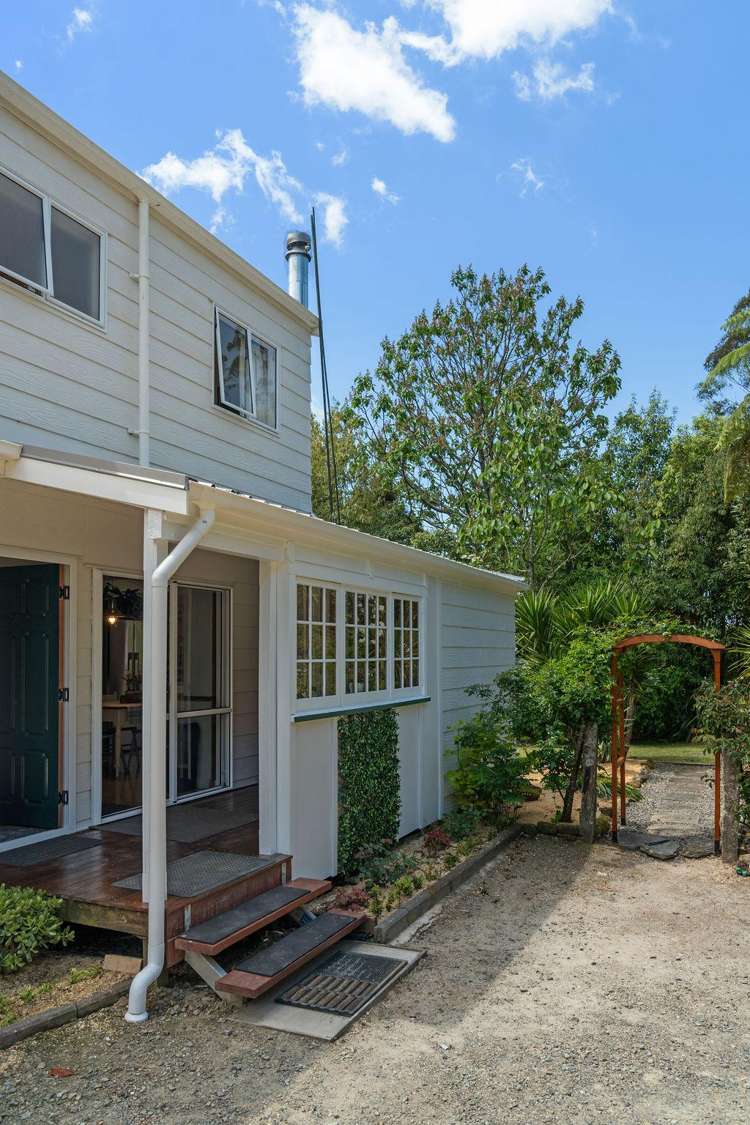 1849 Manawahe Road Manawahe_42