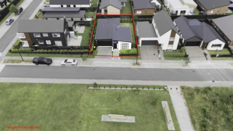 49 Earp Crescent Chartwell_17