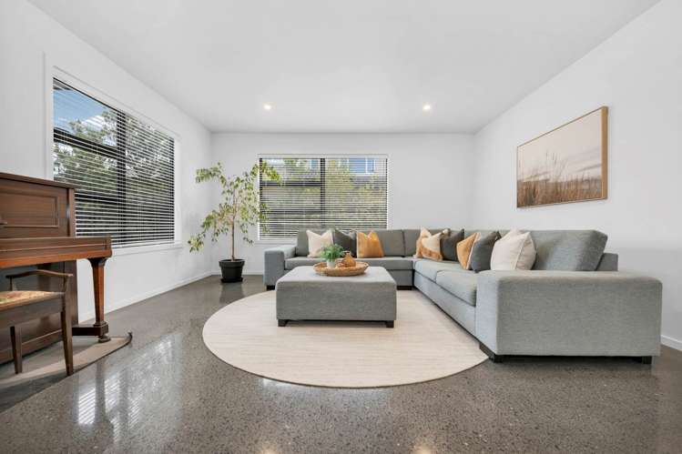 109 Liberty Crescent Beachlands_11