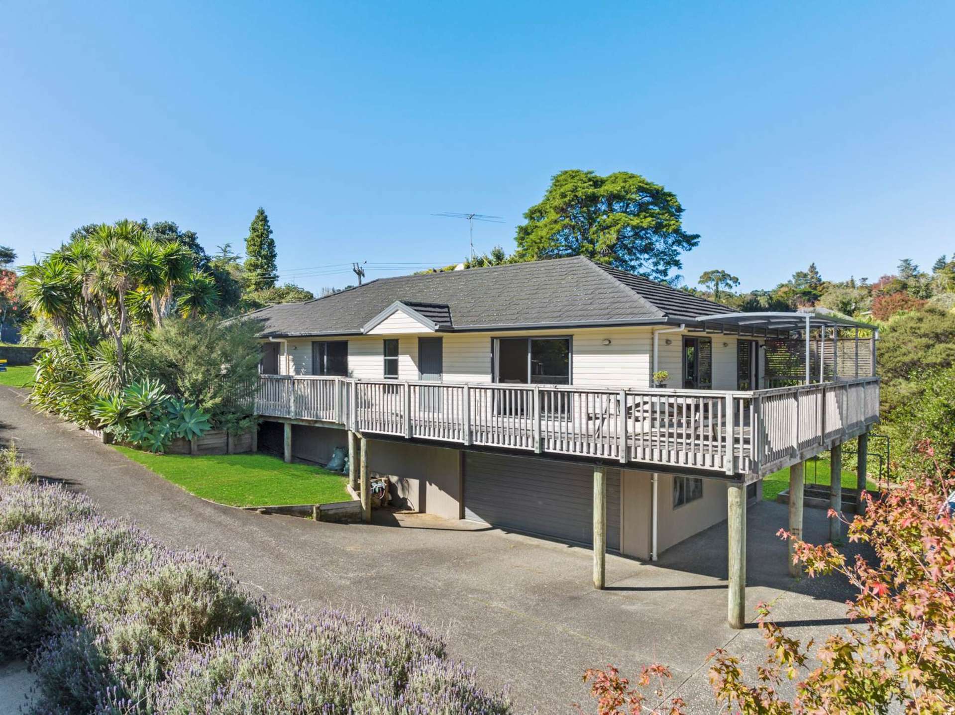 38 Norman Road Titirangi_0