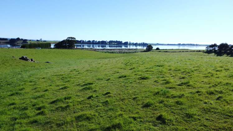 15 Blackmore Road Riverton & Surrounds_7