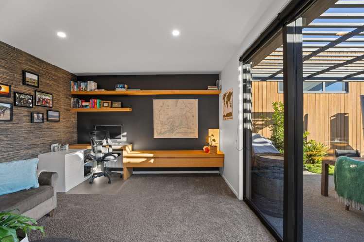 6 Big Valley Drive Jacks Point_15