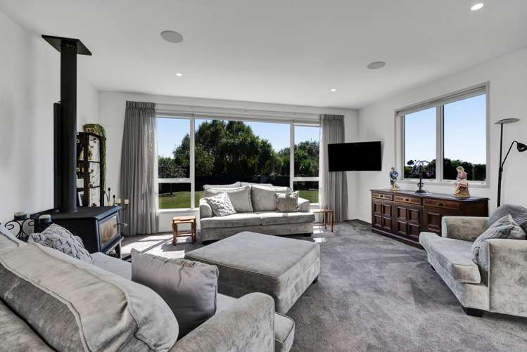 5D Vardon Way Waiwhakaiho_14