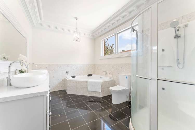 6 Mahinga Place Massey_23