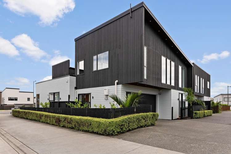 73 Joshua Carder Drive Hobsonville_26