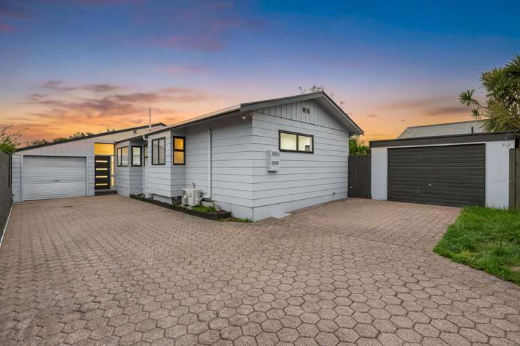 1/17 Rosier Road Glen Eden_0