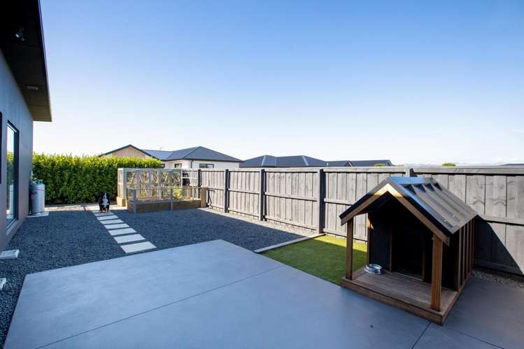 7 Veuve Drive Lincoln_31