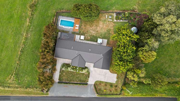 172 Sainsbury Road Puketaha_28