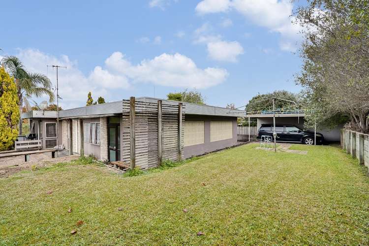 124 Maeroa Road Forest Lake_18