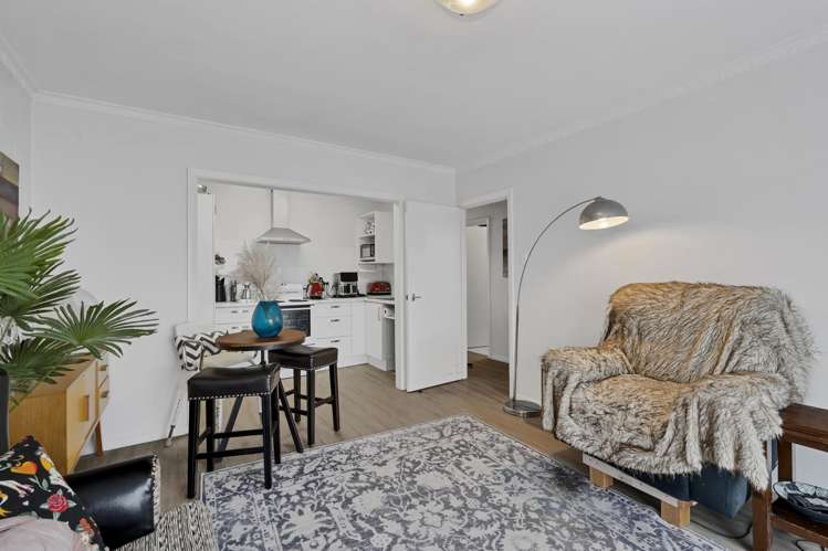 1/81 Tennyson Street_4