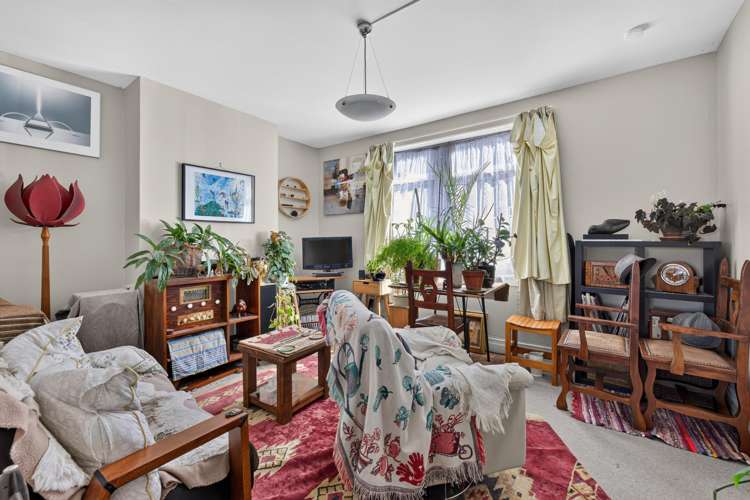 33 Canterbury Street Lyttelton_12