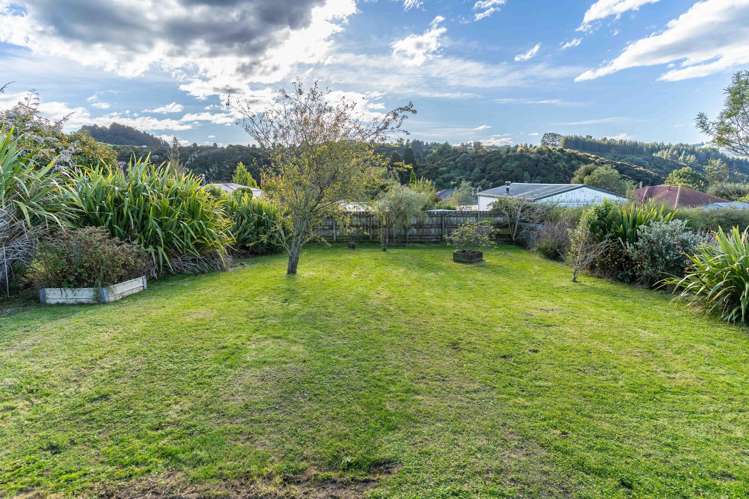 128 Main Road Fairfield_24