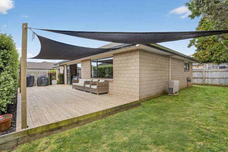 7 Abernethy Way Patumahoe_1