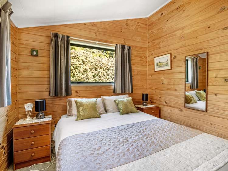 2528 Papatowai State Highway Owaka_11