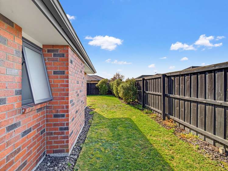 32 Burford Way Rolleston_19