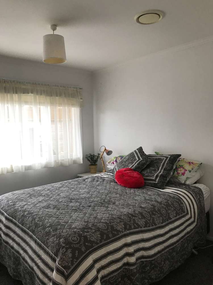 46 Glynnbrooke Street Te Atatu South_3