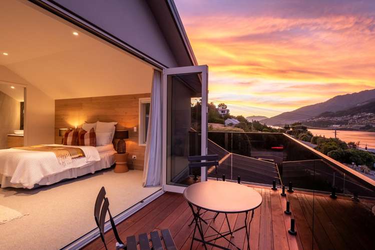 209 Peninsula Road Kelvin Heights_2