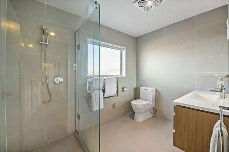 96 Babich Road North Ranui_18