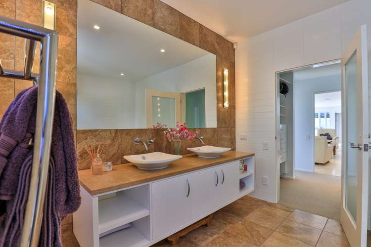 62 The Cliffs Britannia Heights_9