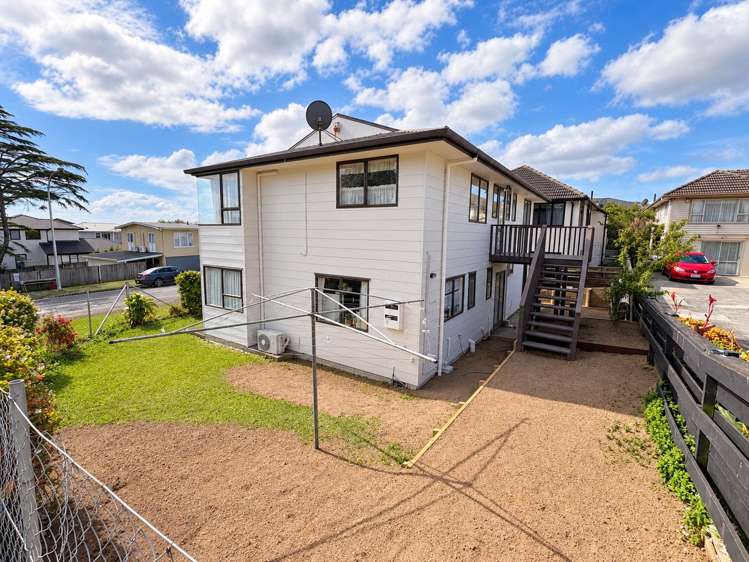  76 Staveley Avenue Mount Roskill_1