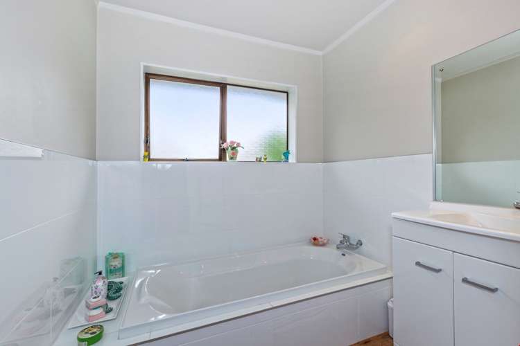 147b Edinburgh Street Pukekohe_13