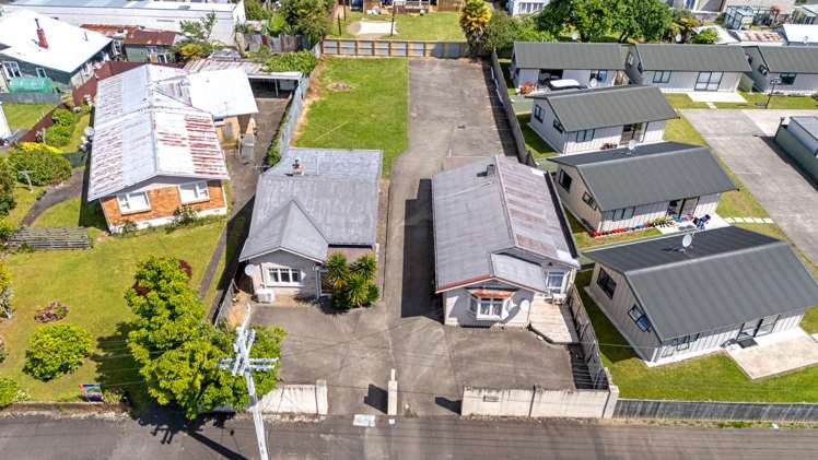 49 /51 Huia Street Taumarunui_11