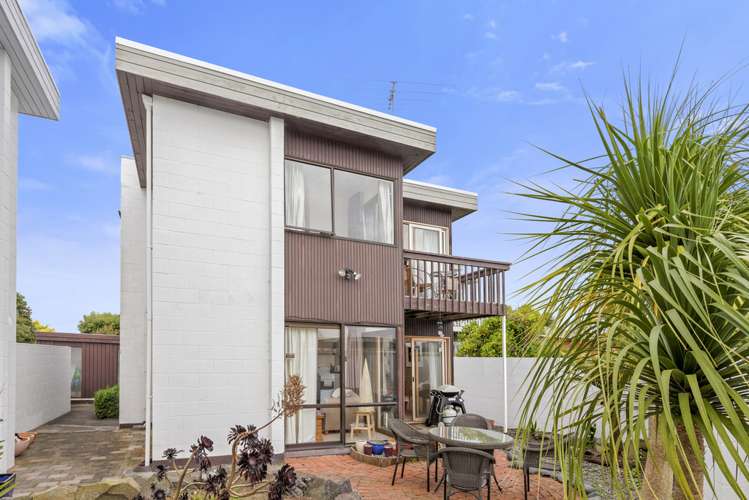 2/67 Moana Avenue One Tree Hill_12