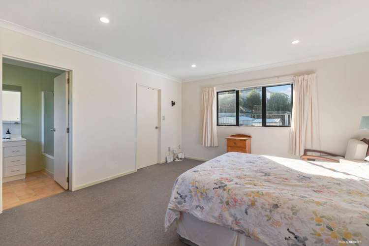 2/274 Glamorgan Drive Northcross_11