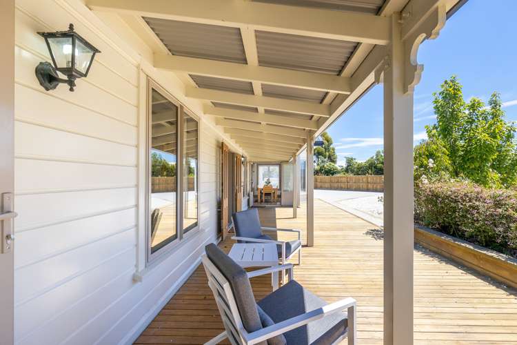 77 Fairbourne Drive Fairhall_18