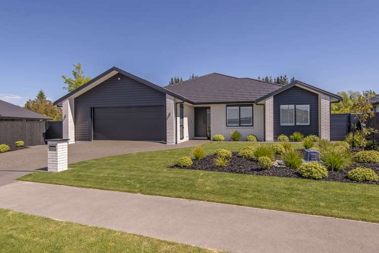 13 Owen Drive Darfield_1