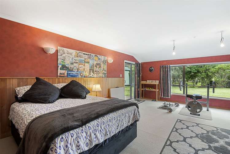 484 Kahikatea Flat Road Waitoki_8