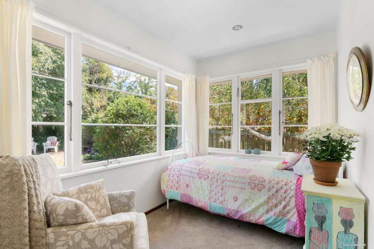 2/221 Lake Road Belmont_6