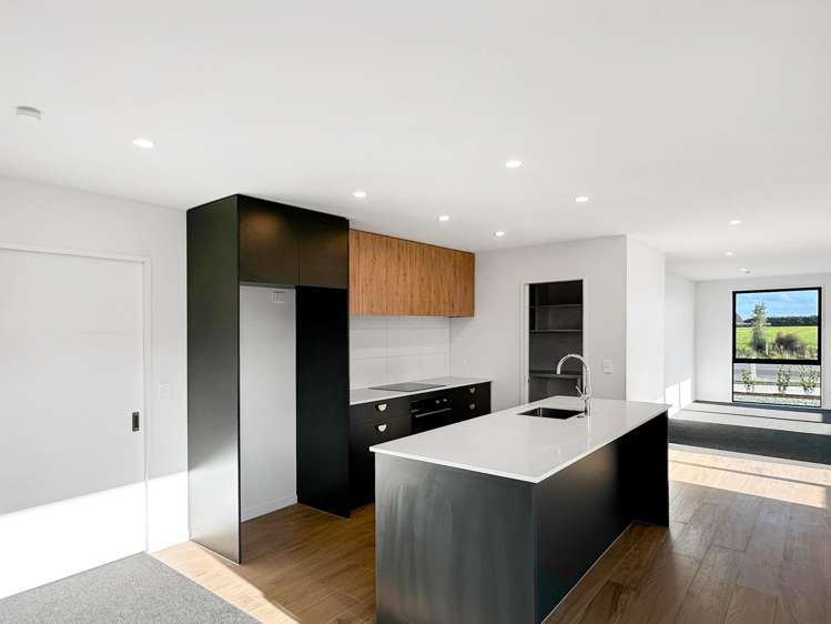 124 Dunns Crossing Road_1