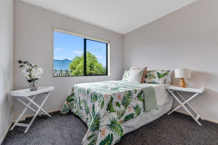 64 Brymer Road Grandview Heights_12