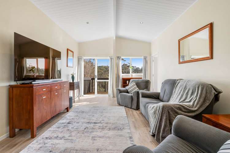 2/40 Kestrel Heights Arkles Bay_4