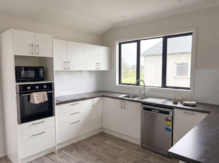 61 Hoggs Road 2896_1
