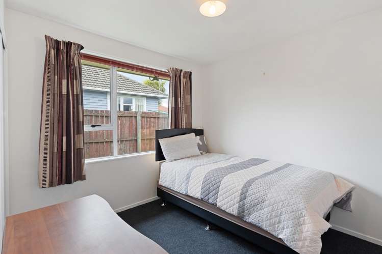 18a Hayton Road Wigram_10