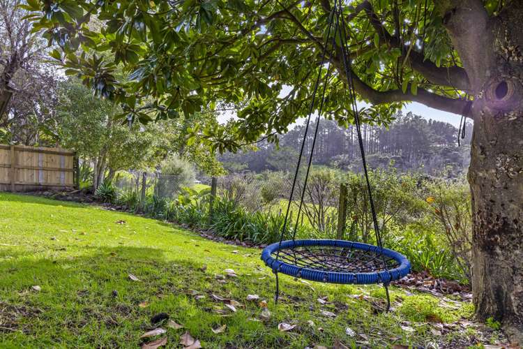 61 Mcentee Road Waitakere_5