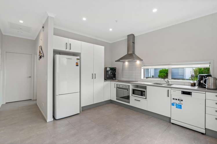 194 Clark Road Hobsonville_11