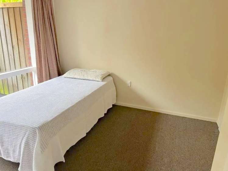 1/129 Glandovey Road Strowan_6