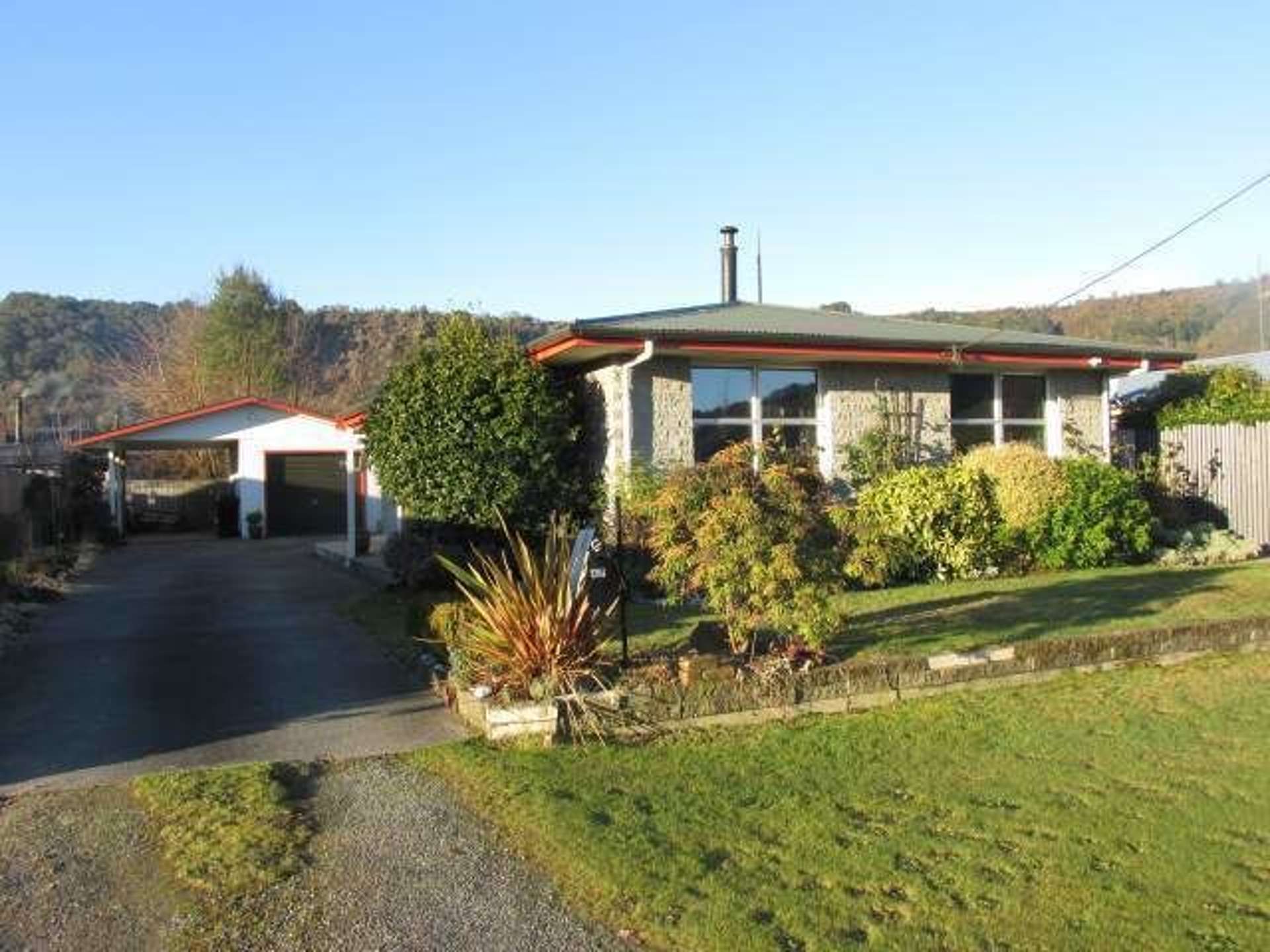 47 Main Street Reefton_0