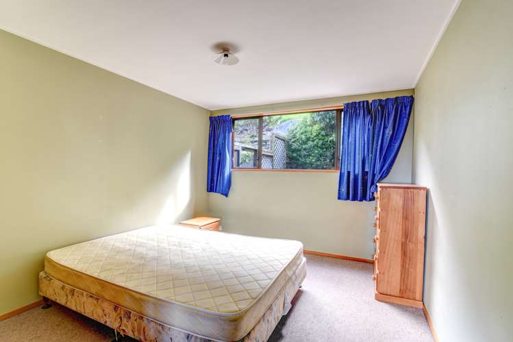 118b Wynyard Crescent Fernhill/Sunshine Bay_8