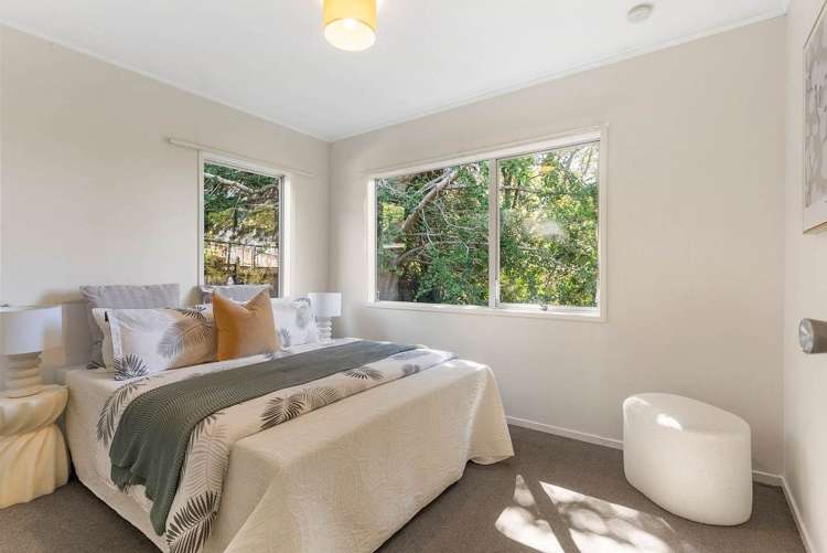 73A Ayton Drive Totara Vale_15