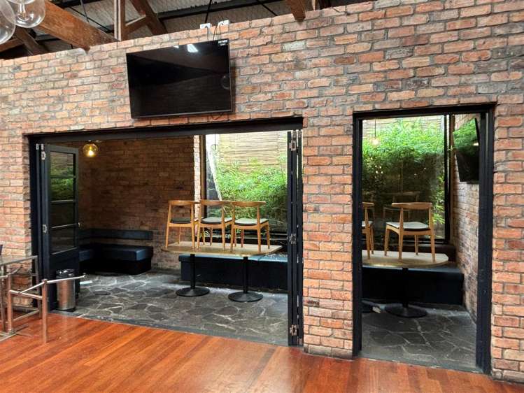 Part 131 Victoria Street (127 Victoria St) Hamilton_3