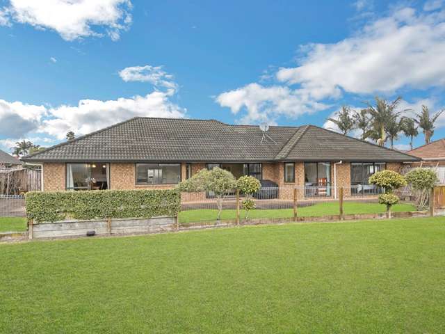 Parkside Brick Beauty – Space, Privacy & Lifestyle
