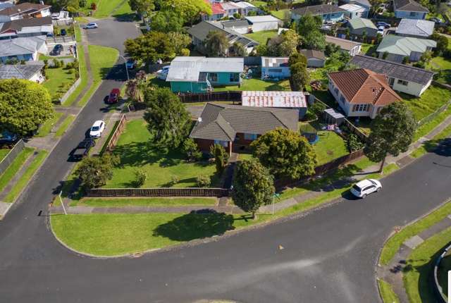 Solid Family Home Prime Corner -Development Ready