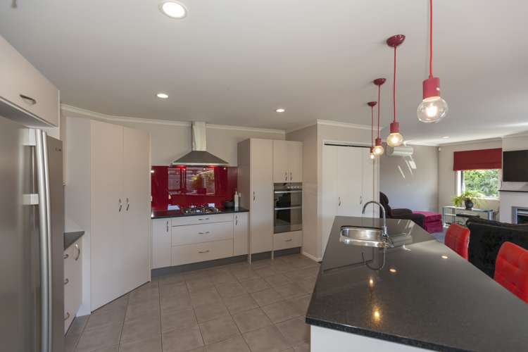 27 Telford Way Raumati Beach_5