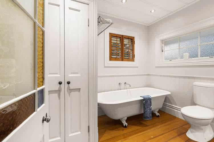 10 Owens Road Devonport_18