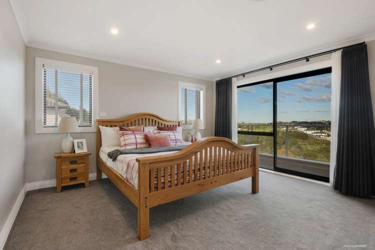 8 Ascension Crescent Orewa_22