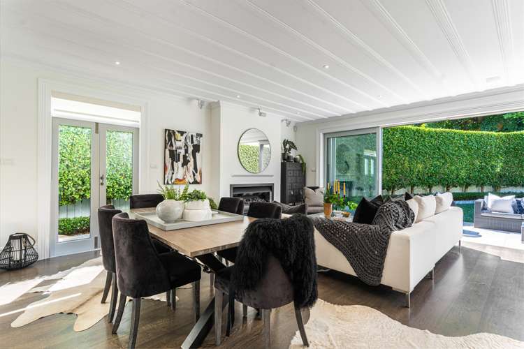 40 Cheltenham Road Devonport_11